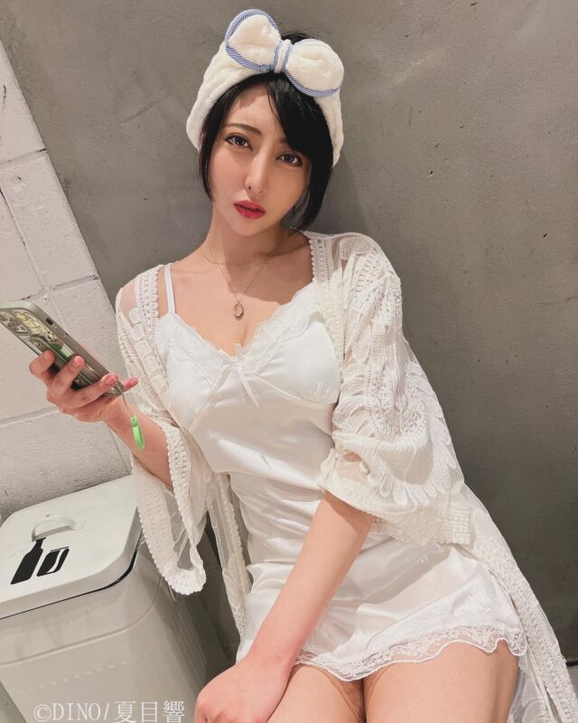 夏目響初ラジオ公開収録📻
大盛り上がりで
終える事が出来ました✨
参加していただいた皆さまのお陰です。
ありがとうございました♪
ひびきさん家！夏目響ガチンコラジオ
お便りでの参加も大歓迎💌
今後もイベント盛り沢山❣️
４周年イベントも企画中です‼️
ご期待ください🌹
写真は2部での衣装です！
@hibikinatsume 
#夏目響
#ラジオクロニクル
#公開収録
#イベント
#ひびラジ友の会 
#お便り
#大歓迎
#４周年記念イベント
#お楽しみに
#请大家多多支持夏目响
#我会尽我所能来与大家见面
#オフショット
#イベントオフショット
#総合プロダクションdino